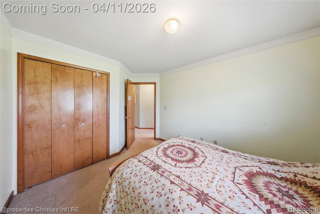 24760 Arsenal Road Flat Rock, MI 48134 - Photo 43 of 61
