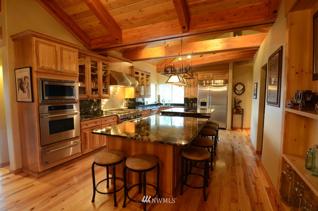 337 Elk Heights Road Cle Elum, WA 98922 - Photo 4 of 25 Gallery Image 4