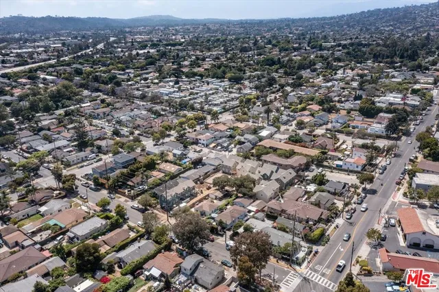 $5,000 | 1317 Punta Gorda Street, Unit 13, Santa Barbara, CA 93103