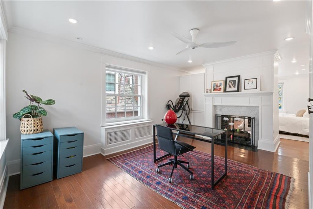 6649 Kinsman Road Pittsburgh, PA 15217 - Photo 21 of 37 This room offers a large walk in closet, fireplace, ceiling fan and large windows for light all day long!