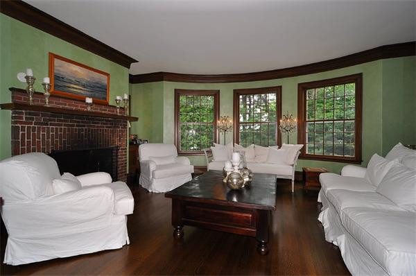 56 Seaward Road Wellesley, MA 02481 - Photo 11 of 30