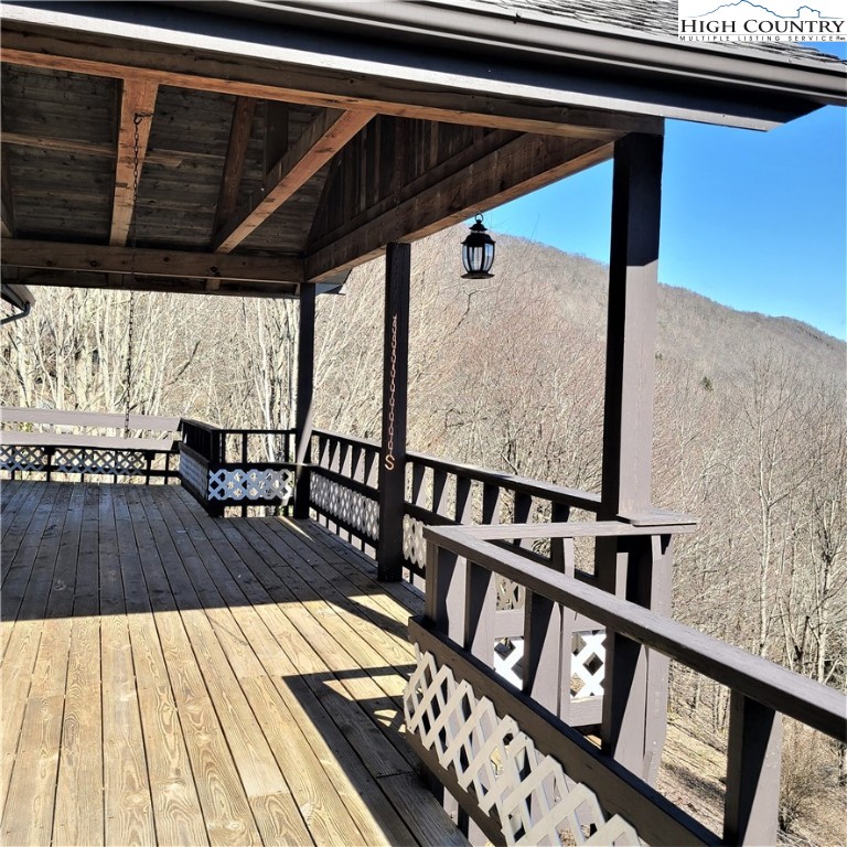 317 Skiview Road Seven Devils, NC 28604 - Photo 20 of 44 Gallery Image 20
