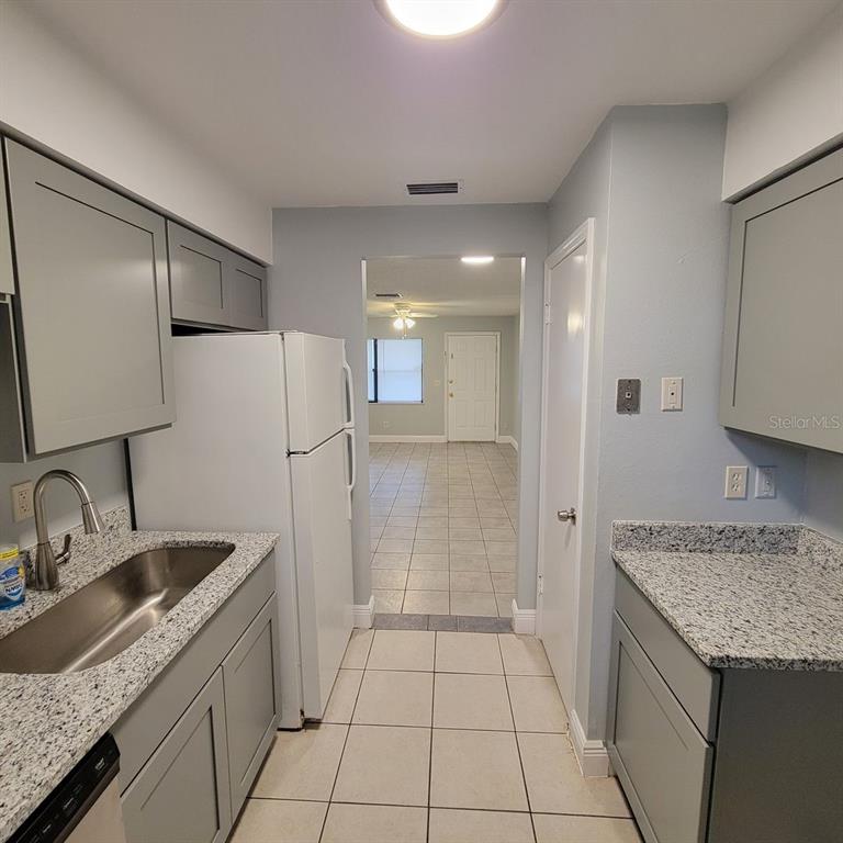 784 East Anderson Road Groveland, FL 34736 - Photo 12 of 25