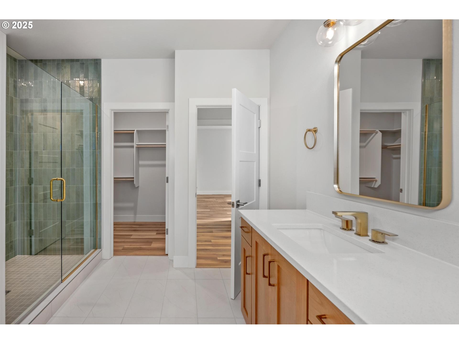 7733 Southwest 42nd Avenue Portland, OR 97219 - Photo 23 of 44 Primary Bedroom