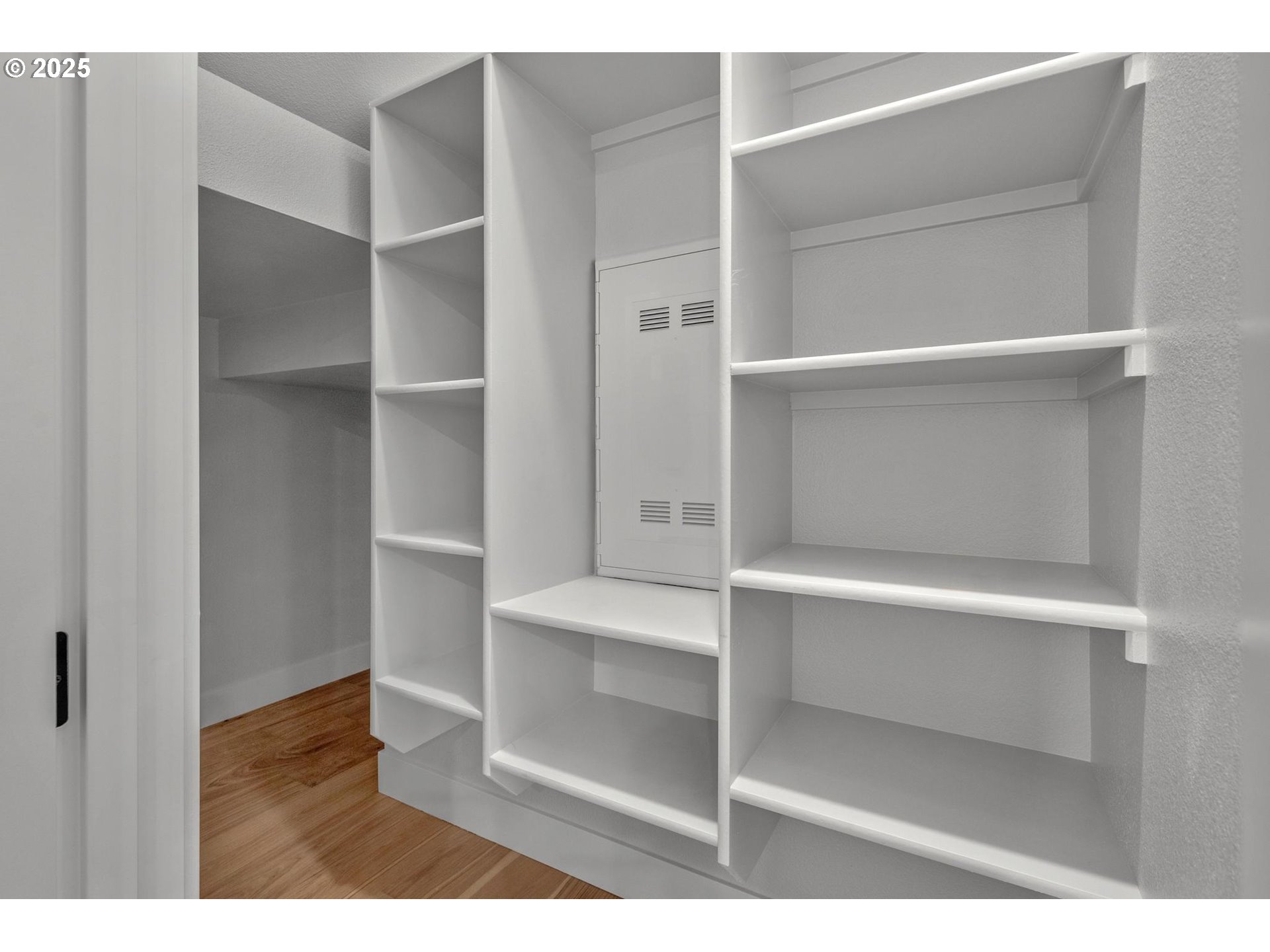 7733 Southwest 42nd Avenue Portland, OR 97219 - Photo 31 of 44 Pantry