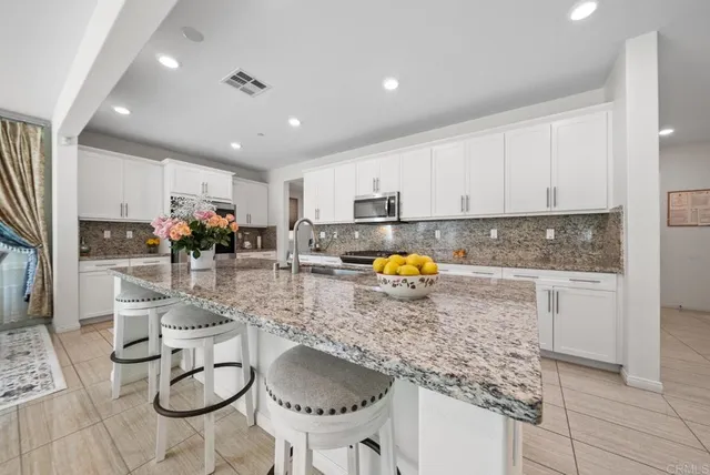 $1,250,000 | 1251 South Magnolia Avenue, El Cajon, CA 92020