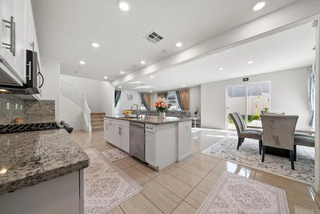 $1,250,000 | 1251 South Magnolia Avenue, El Cajon, CA 92020