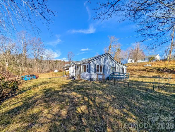 $250,000 | 97 Tom Sparks Road, Spruce Pine, NC 28777