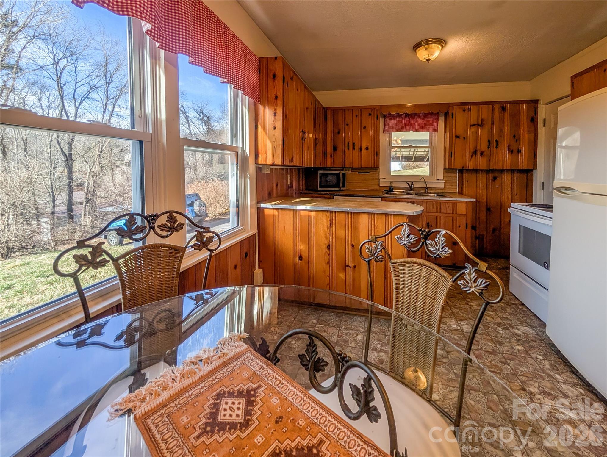 97 Tom Sparks Road Spruce Pine, NC 28777 - Photo 7 of 35
