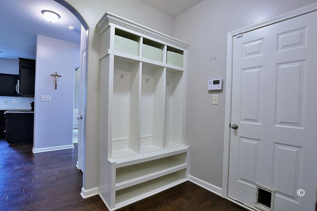 7667 Pine Ridge Drive Columbus, GA 31909 - Photo 15 of 27 Mudroom with cubbies