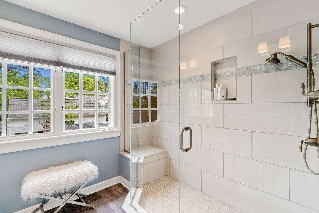 2686 Henthorn Road Columbus, OH 43221 - Photo 19 of 34 2686 Henthorn Road-23.jpg-SMALL