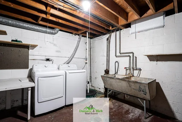 $1,995 | 1434 Josephine Street, Waukesha, WI 53186