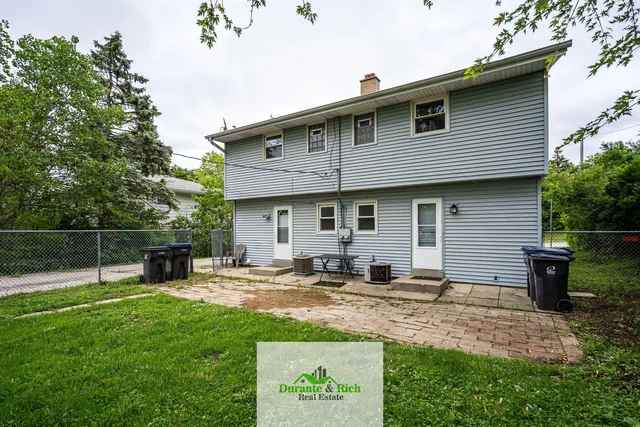 $1,995 | 1434 Josephine Street, Waukesha, WI 53186