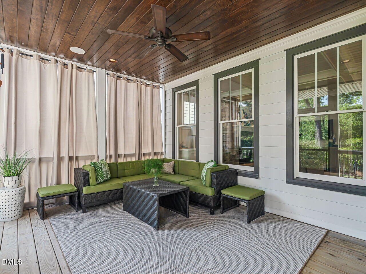 1712 Bickett Boulevard Raleigh, NC 27608 - Photo 35 of 40 035-1280x960-screen-porch