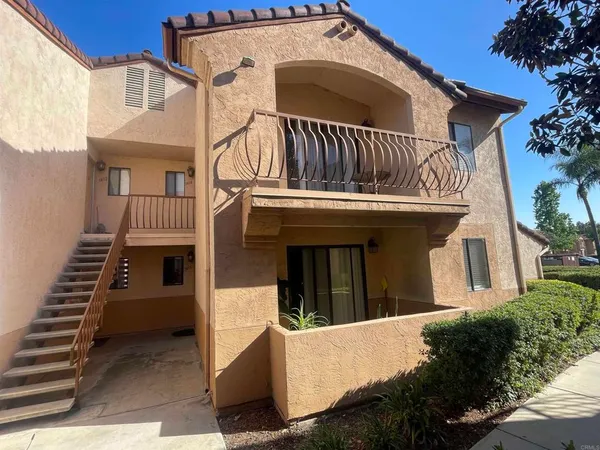 $358,900 | 12190 Cuyamaca College Drive East, Unit 1414, El Cajon, CA 92019