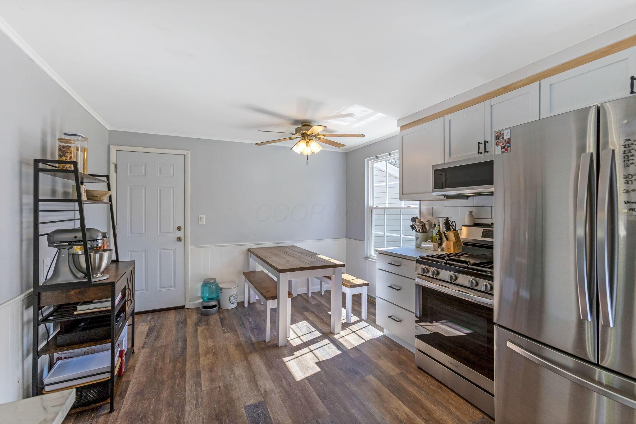 3475 Brazzaville Road Westerville, OH 43081 - Photo 12 of 37 12 Eating Area Kitchen