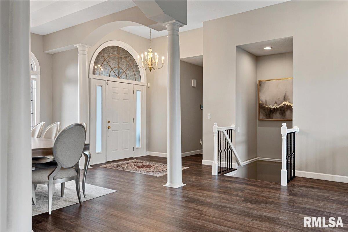 4620 Foxhall Lane Springfield, IL 62711 - Photo 11 of 65