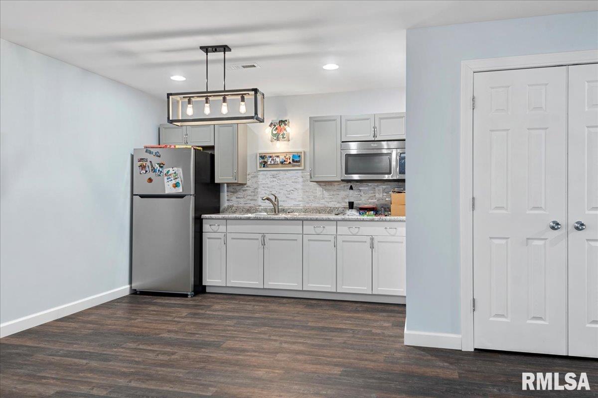 4620 Foxhall Lane Springfield, IL 62711 - Photo 49 of 65