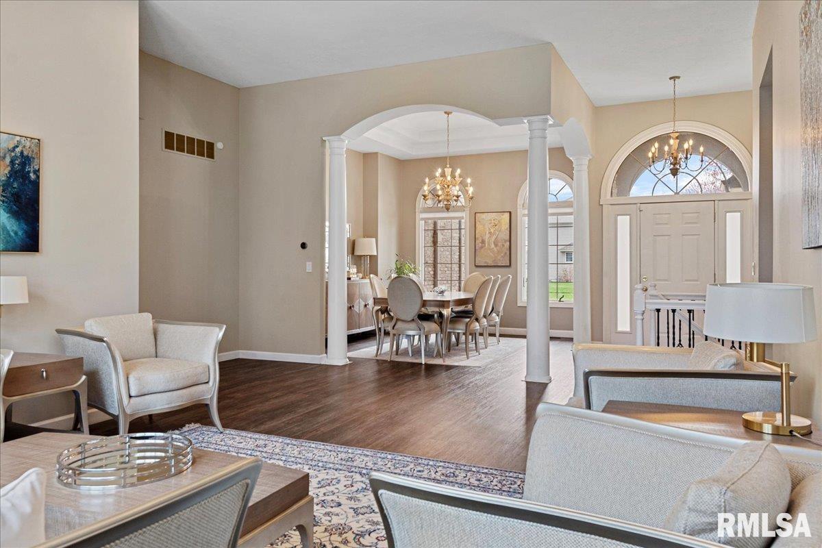 4620 Foxhall Lane Springfield, IL 62711 - Photo 8 of 65