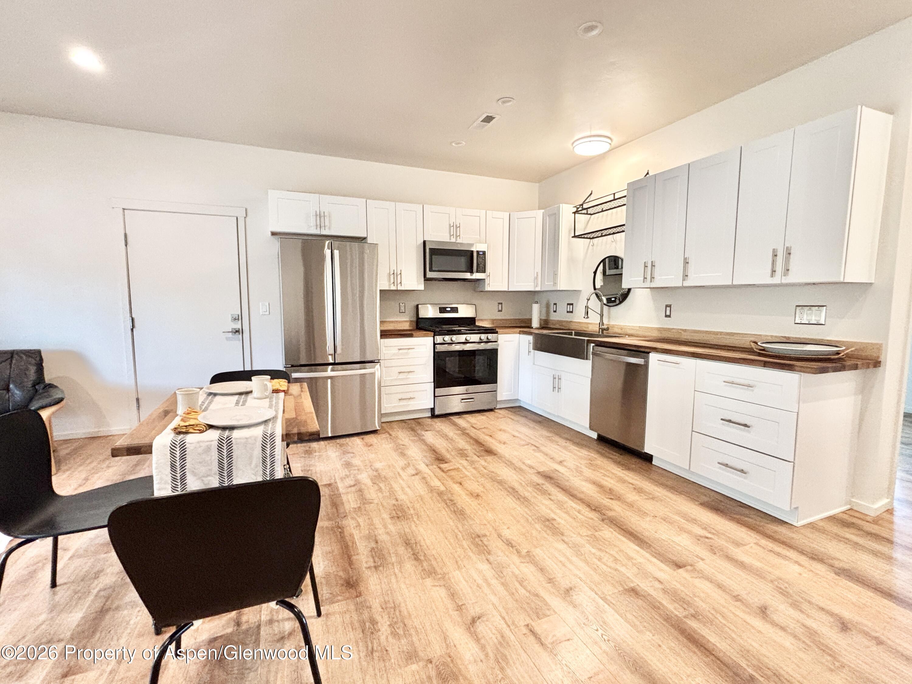 276 Cleveland Street Meeker, CO 81641 - Photo 5 of 21 Kitchen Eating Area