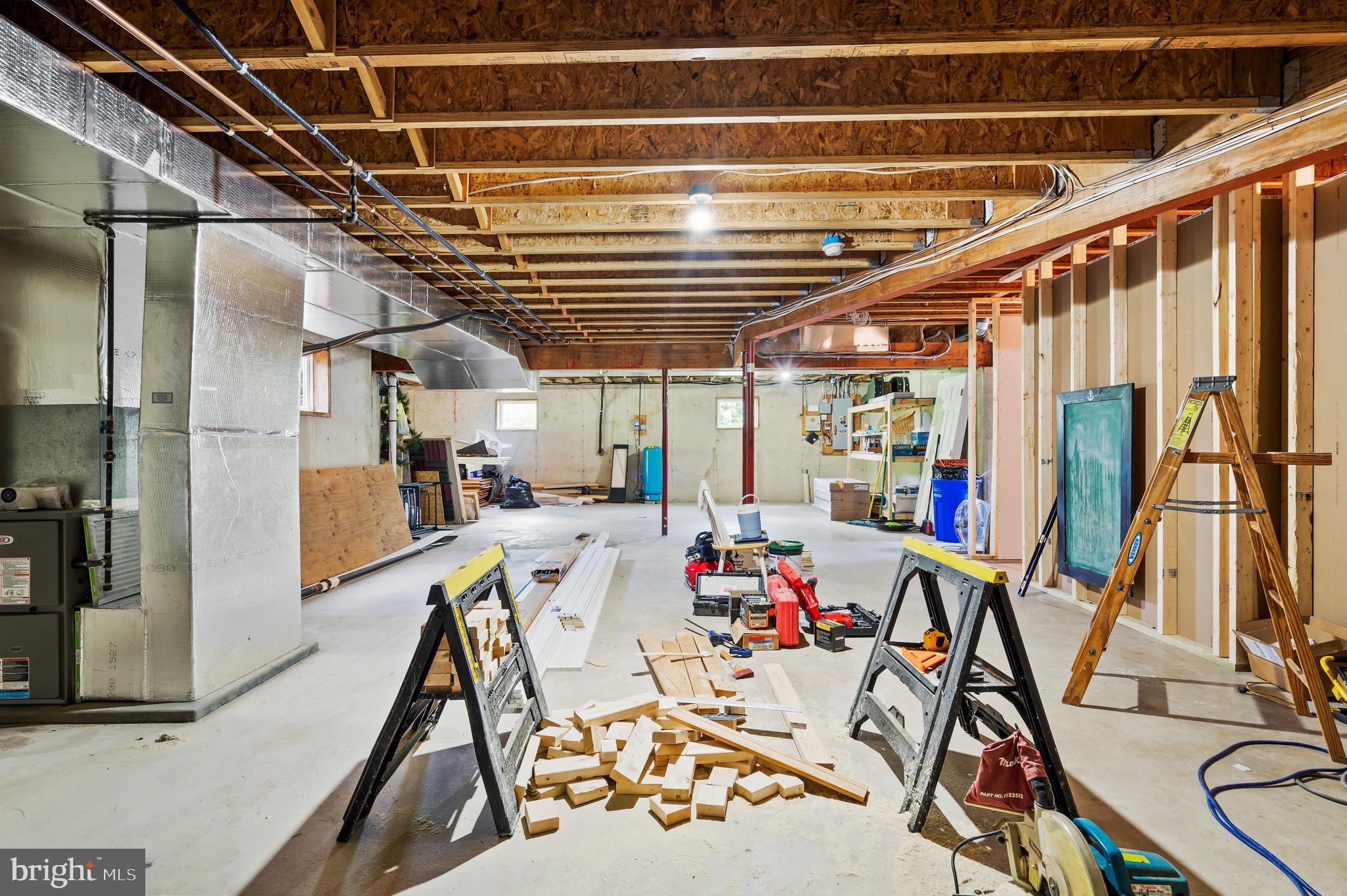213 Cross Road Gilbertsville, PA 19525 - Photo 53 of 75 a view of a room with gym equipment