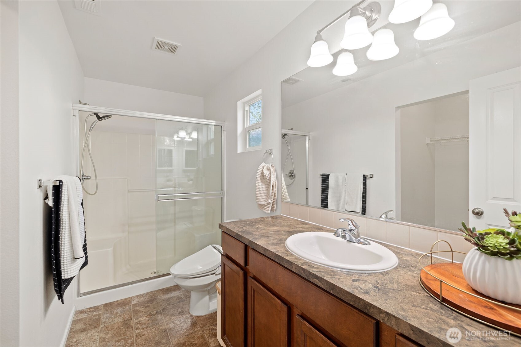 18102 31st Avenue Southeast Bothell, WA 98012 - Photo 17 of 35