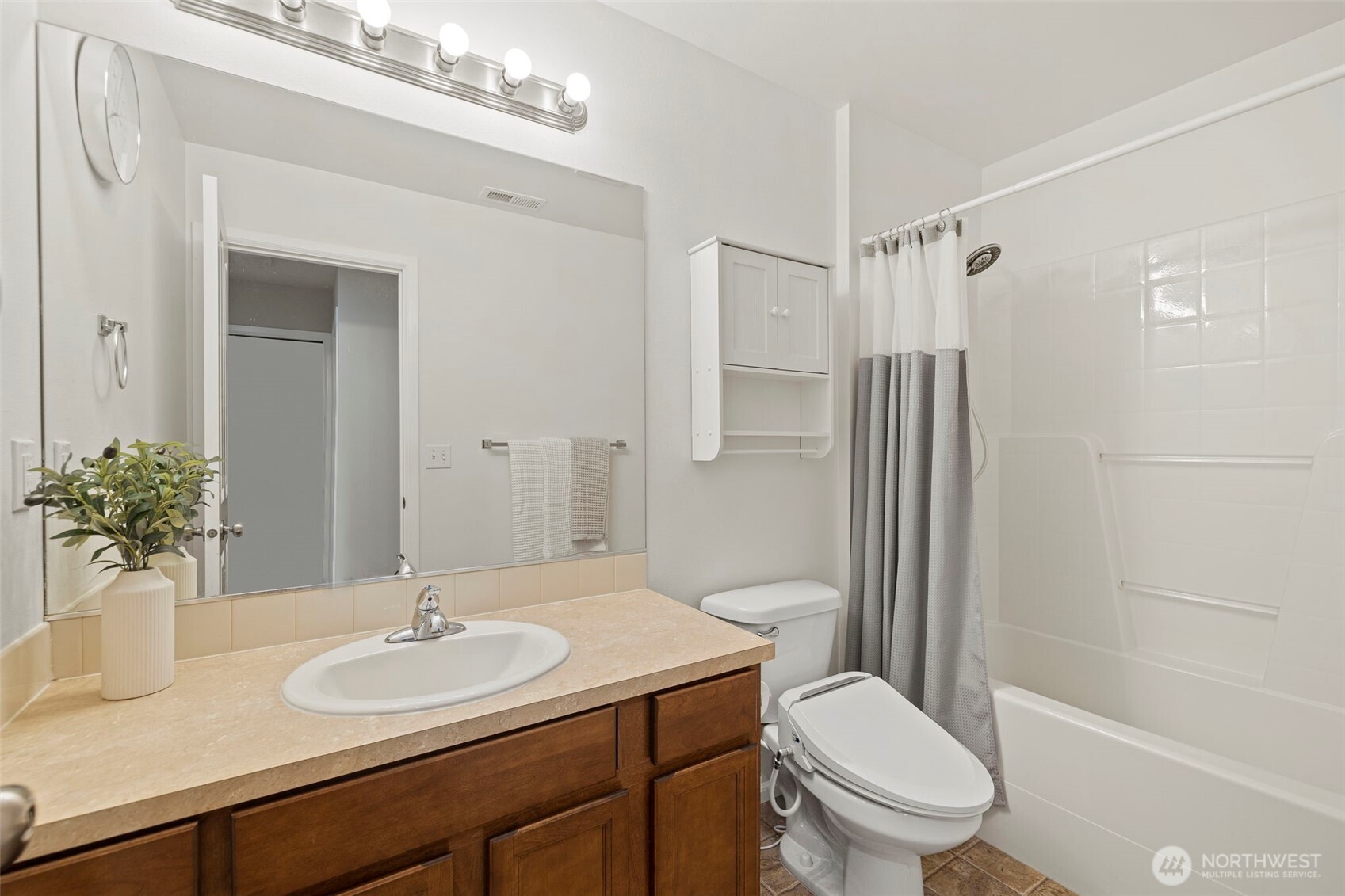 18102 31st Avenue Southeast Bothell, WA 98012 - Photo 21 of 35