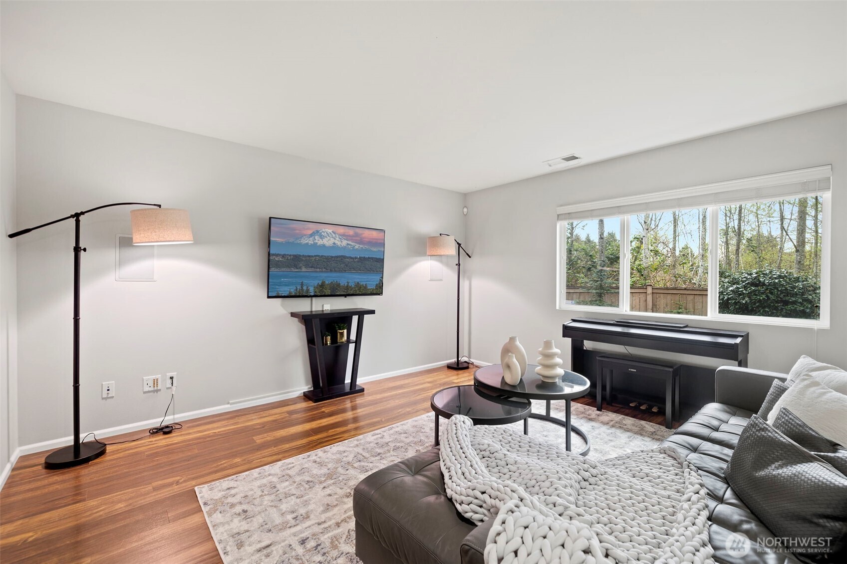 18102 31st Avenue Southeast Bothell, WA 98012 - Photo 4 of 35