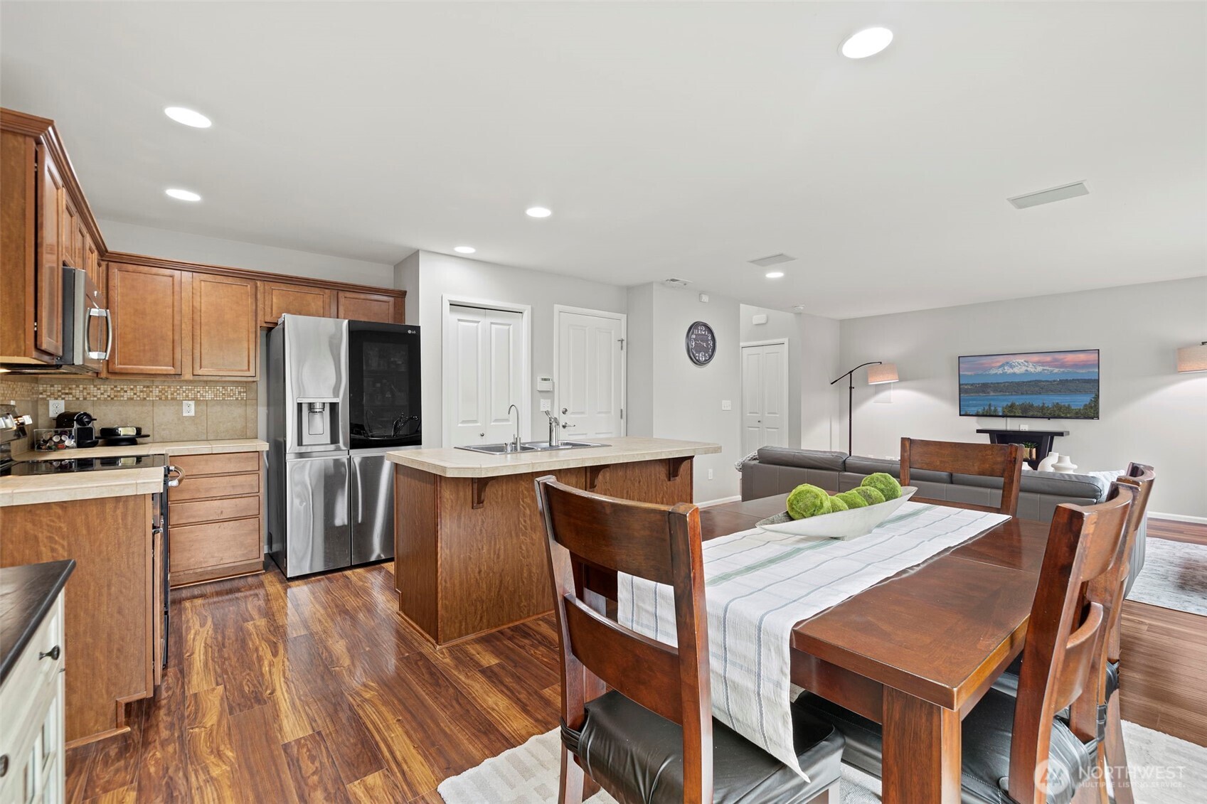 18102 31st Avenue Southeast Bothell, WA 98012 - Photo 8 of 35