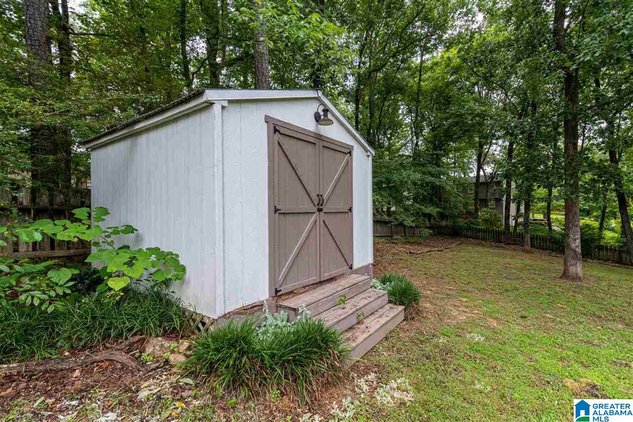 1122 Colonial Drive Alabaster, AL 35007 - Photo 34 of 40