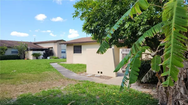 $1,450 | 6182 Principia Drive, Unit 4, Fort Myers, FL 33919