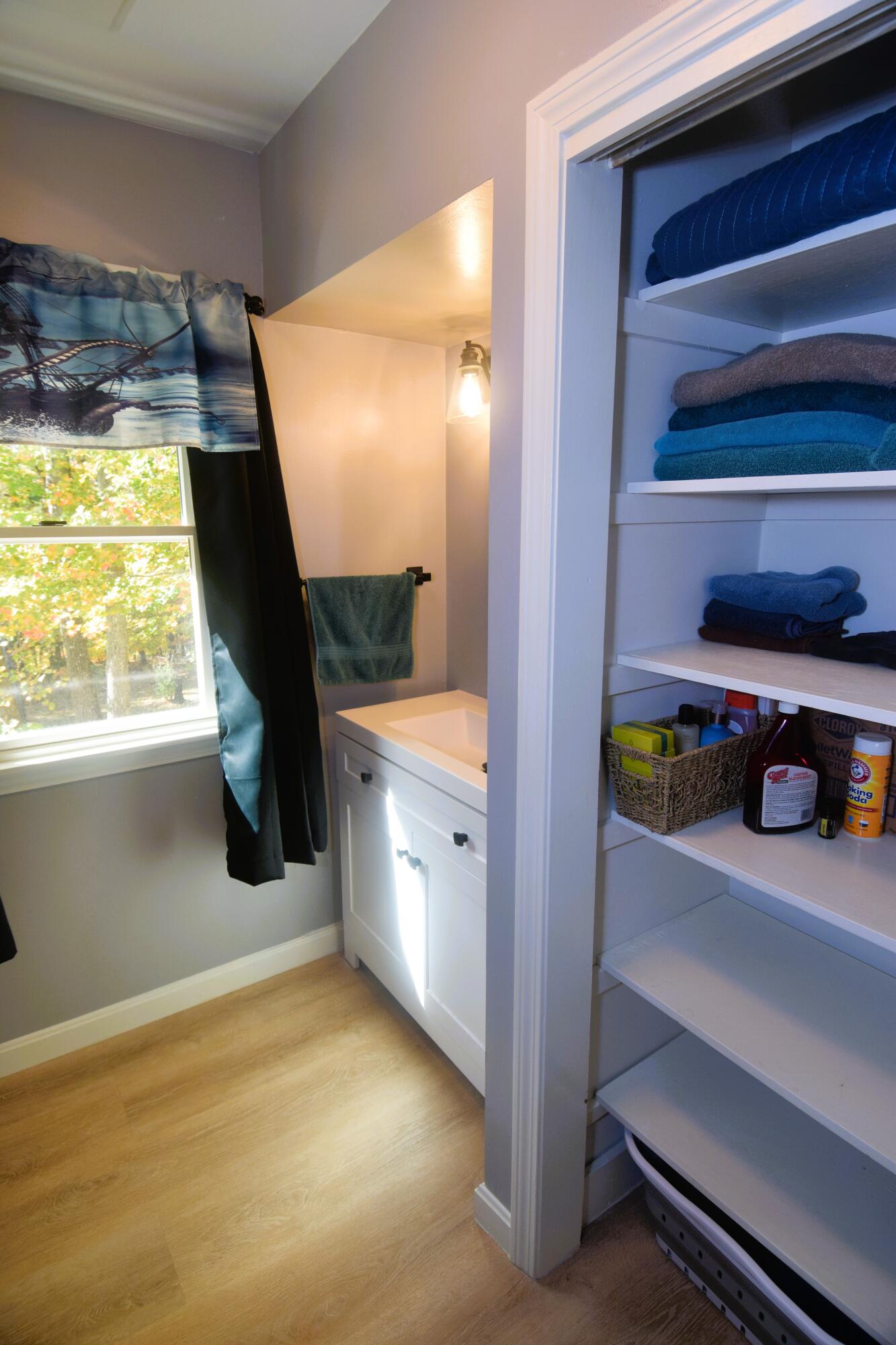 423 East River Road Skowhegan, ME 04976 - Photo 20 of 49 1st Floor Bath