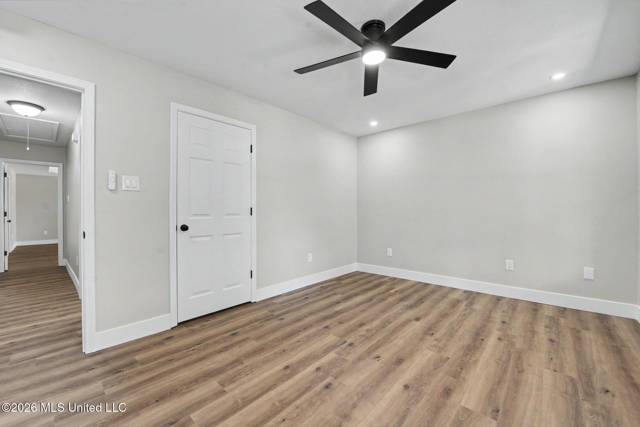 1513 South 8th Street Ocean Springs, MS 39564 - Photo 17 of 23 017