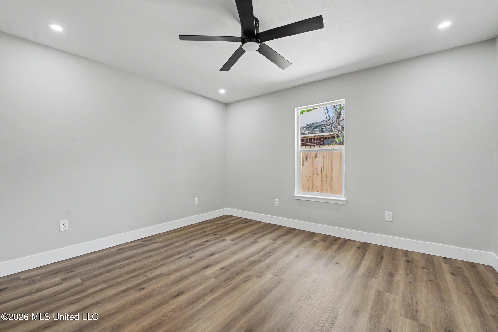 1513 South 8th Street Ocean Springs, MS 39564 - Photo 18 of 23 018