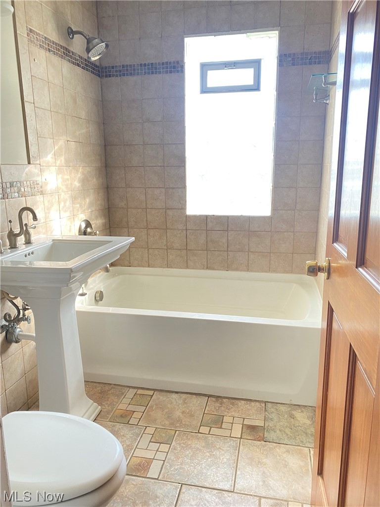 3105 Hearthstone Road Parma, OH 44134 - Photo 13 of 29 Gallery Image 13