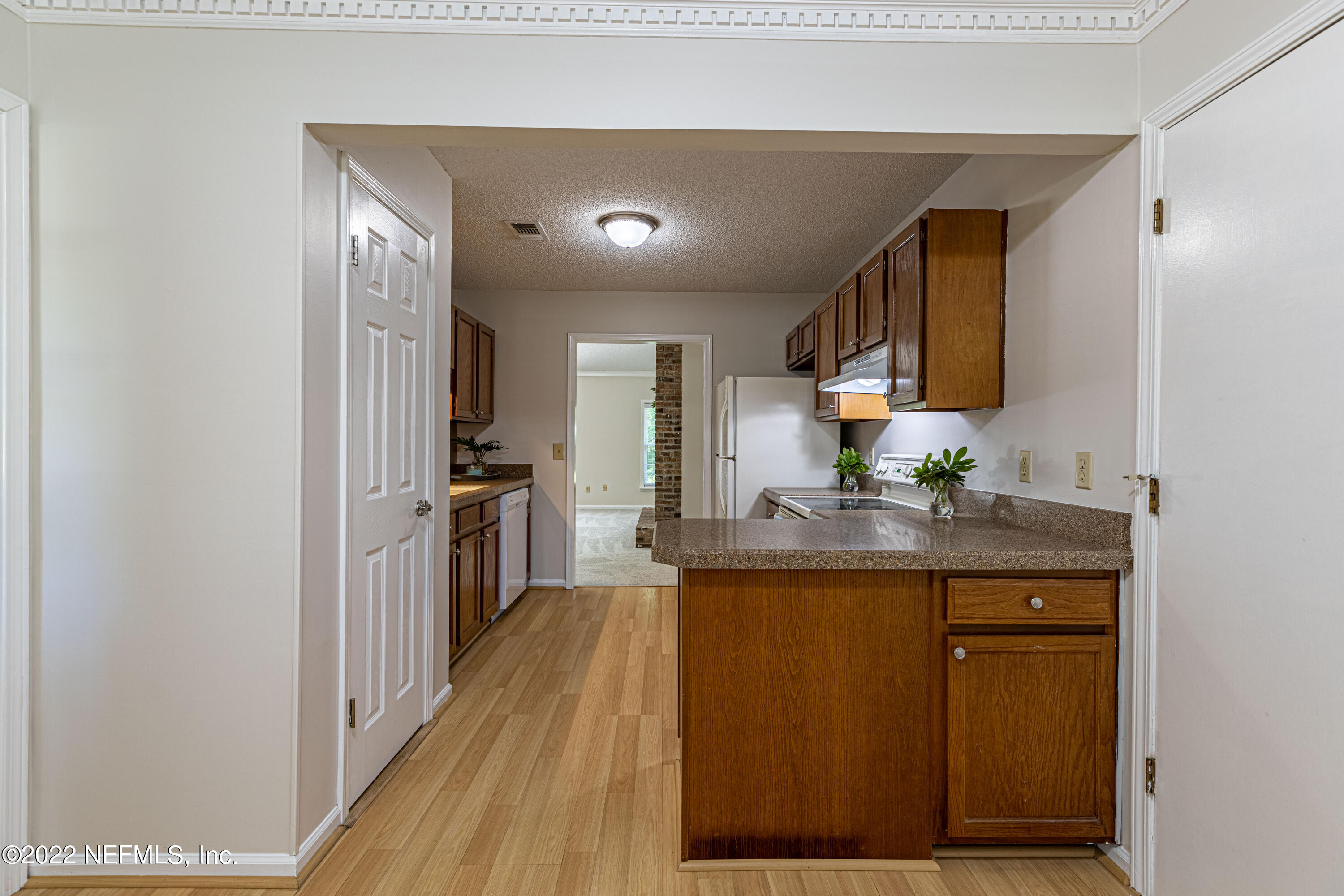 203 Shell Court Fleming Island, FL 32003 - Photo 14 of 33 13 Breakfast Nook-3