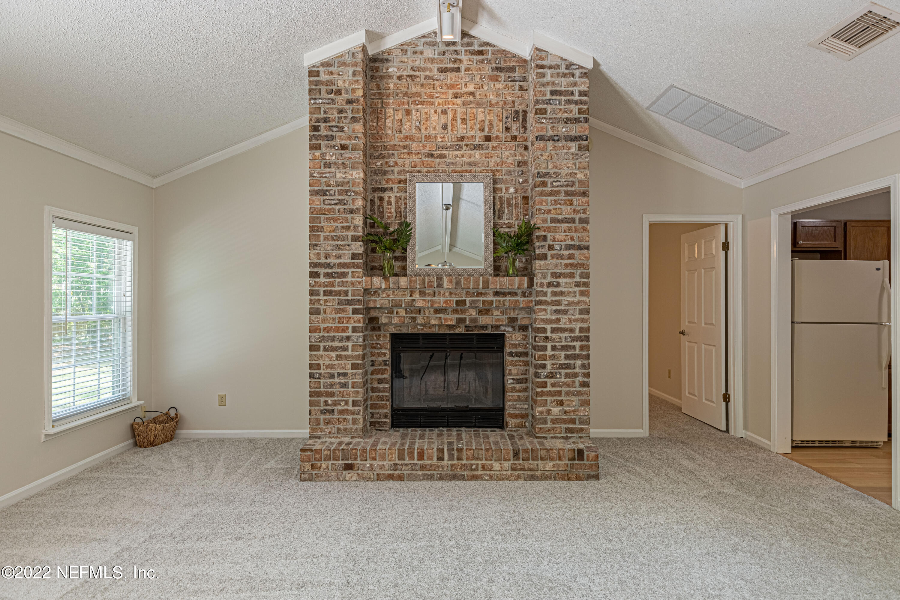 203 Shell Court Fleming Island, FL 32003 - Photo 19 of 33 18 Family Room-5