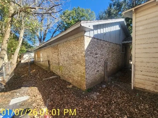 $100,000 | 230 Kansas Street, Bacliff, TX 77518