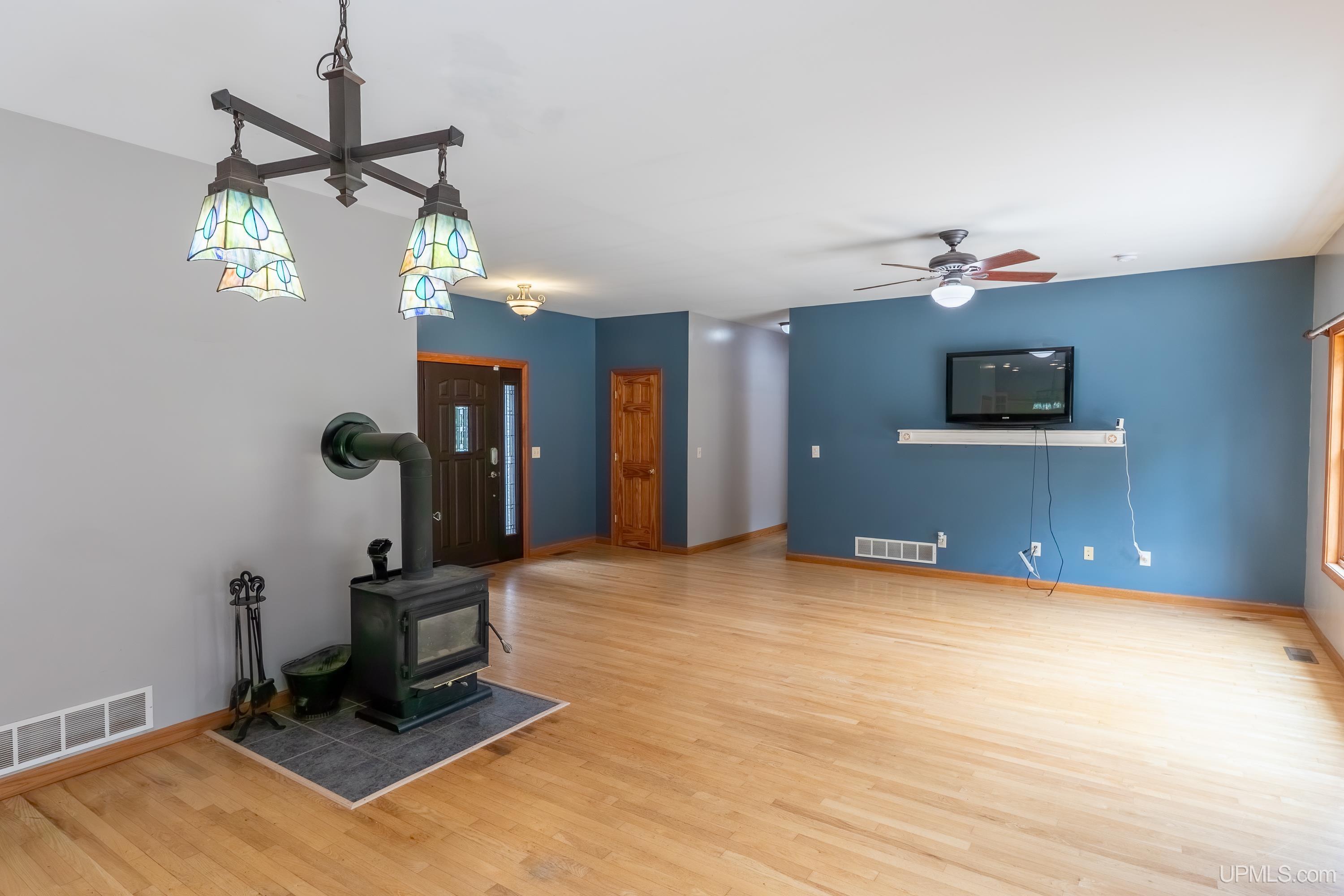 25659 South Entry Road Chassell, MI 49916 - Photo 11 of 70 Gallery Image 11