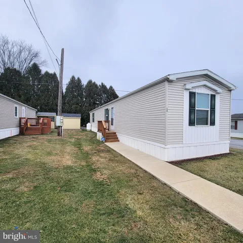 $82,000 | 15 Abbey Road, Coatesville, PA 19320