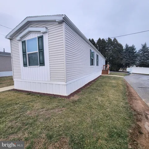 $82,000 | 15 Abbey Road, Coatesville, PA 19320