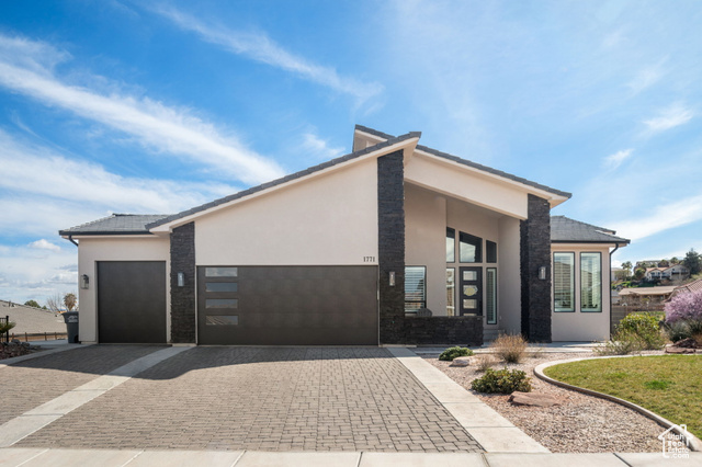 1771 West 740 South St. George, UT 84770 - Photo 1 of 1 Contemporary house with three car garage