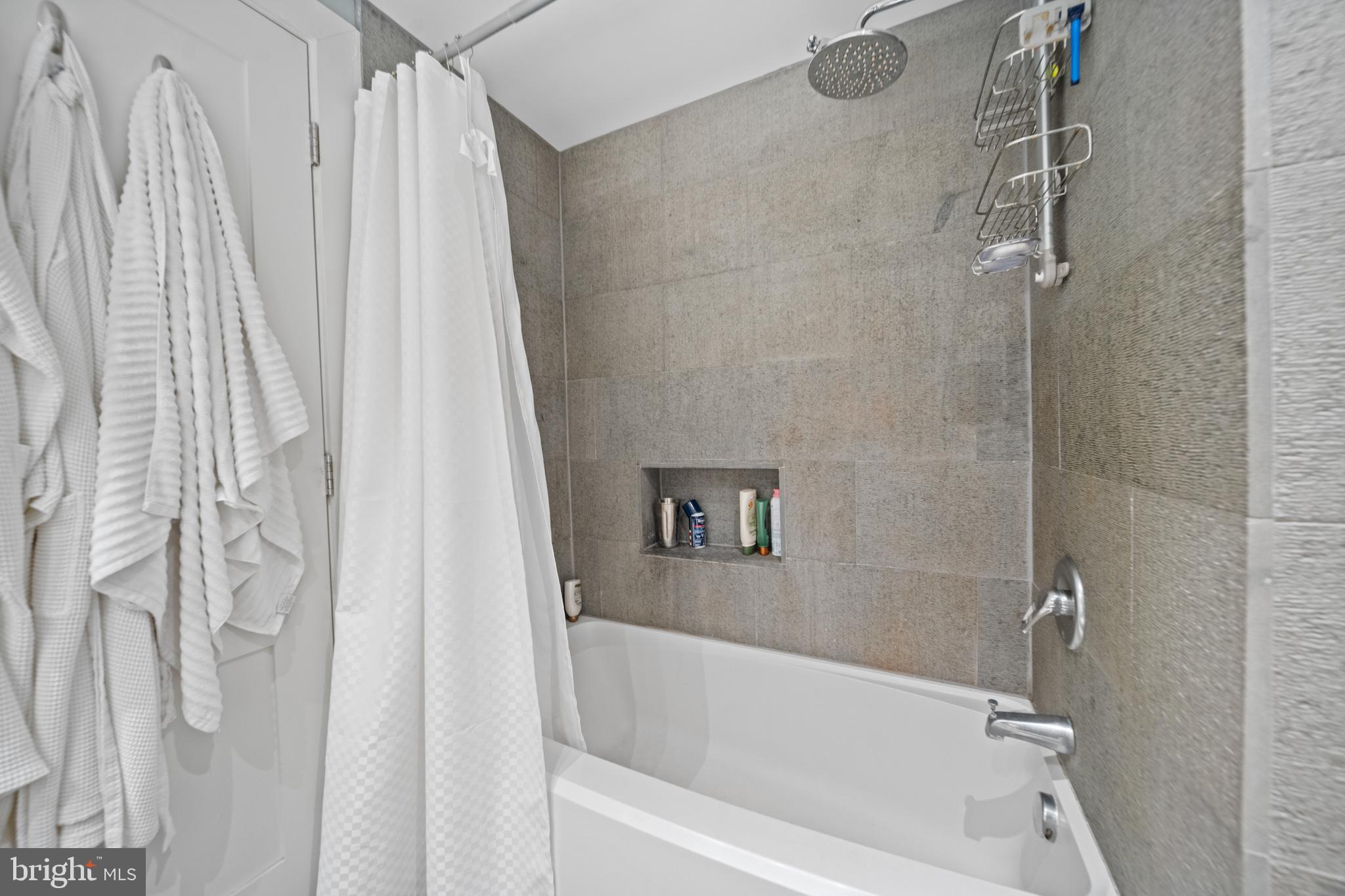 631 D Street Northwest, Unit 1139 Washington, DC 20004 - Photo 25 of 70