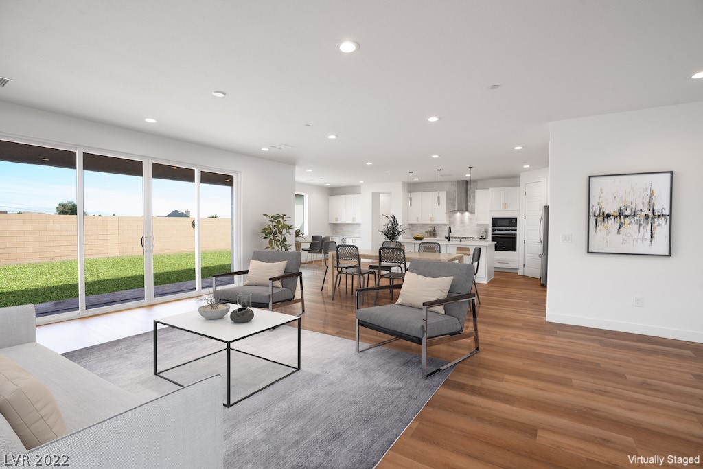 619 East Fairway Road Henderson, NV 89015 - Photo 2 of 17 Gallery Image 2