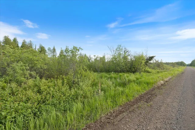 $225,000 | 2600 Whyte Road, Silver Bay, MN 55614