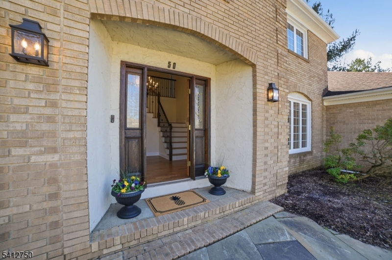 50 Pinewood Crescent Berkeley Heights, NJ 07922 - Photo 4 of 41