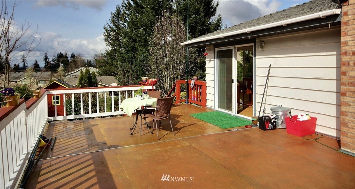 563 Orcas Avenue Northeast Renton, WA 98059 - Photo 22 of 25 Gallery Image 22