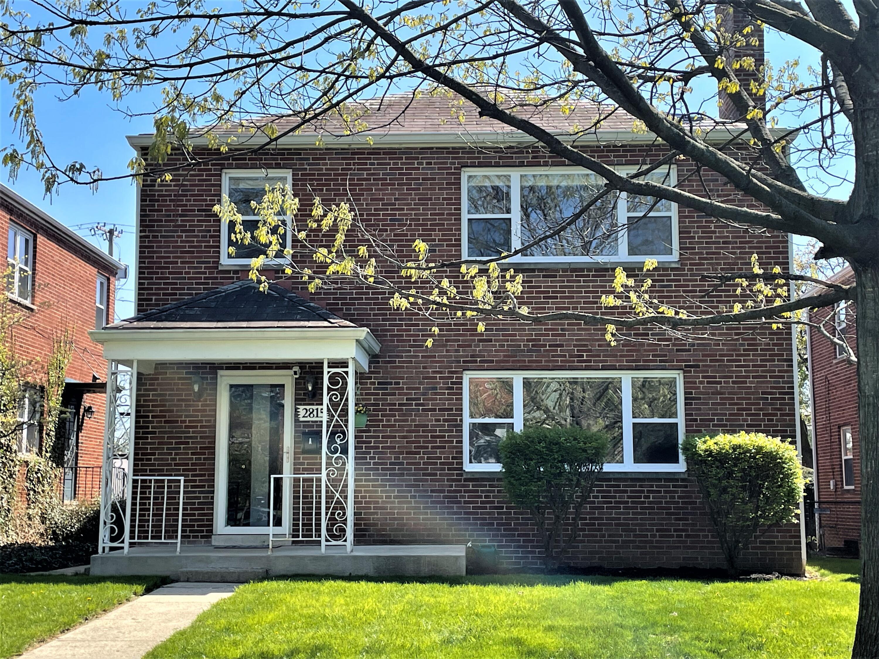 2815 Sherwood Road Columbus, OH 43209 - Photo 1 of 30 Front