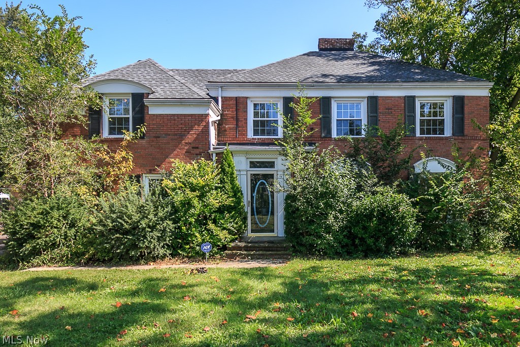 3129 Keswick Road Cleveland, OH 44120 - Photo 1 of 28