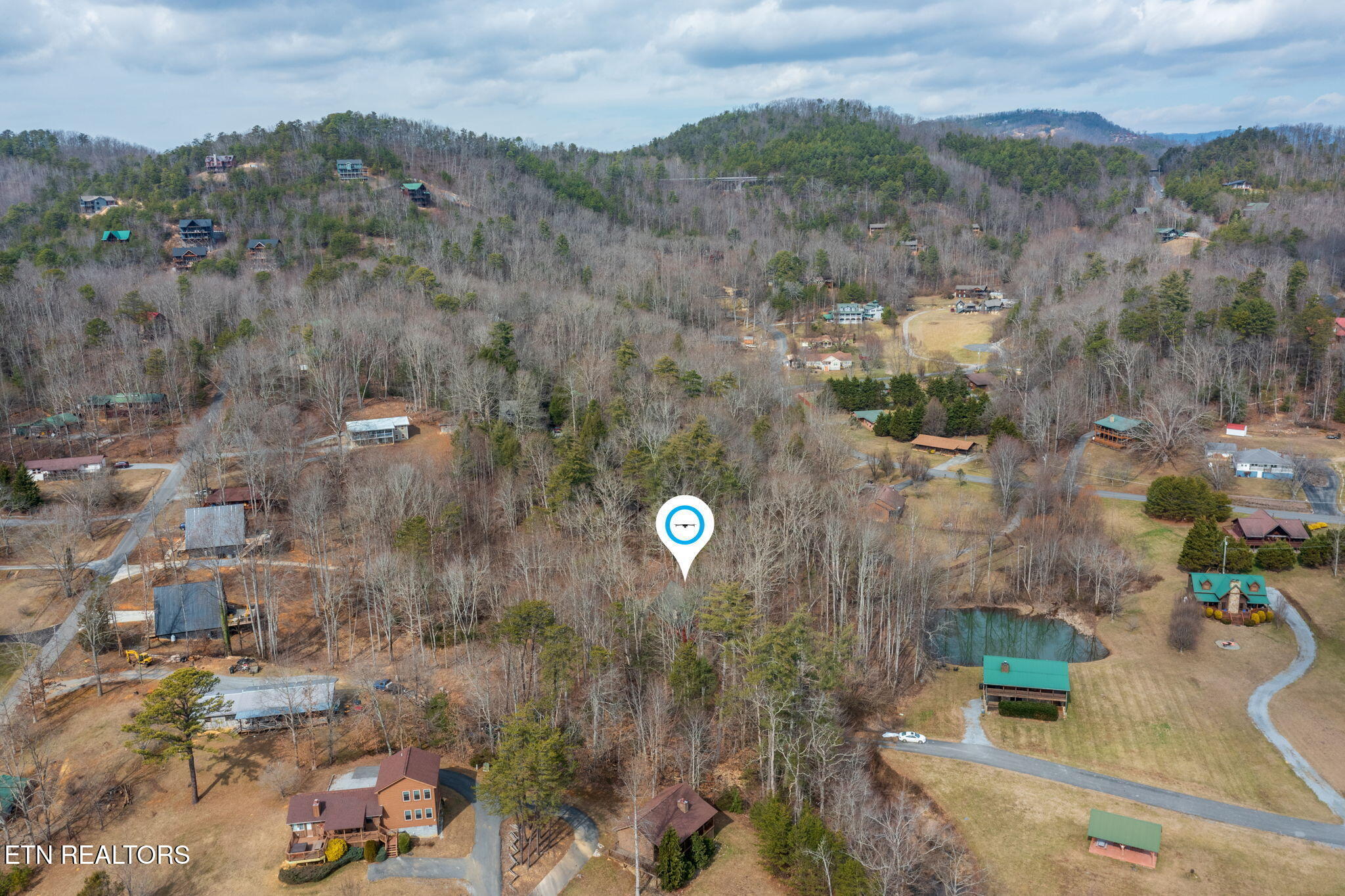 4020 Tomahawk Way Sevierville, TN 37862 - Photo 36 of 49 homesandvideos aerials-14240m